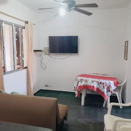 Apartamento Em 乌巴图巴 外观 照片